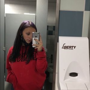 Meet your Posher, Tara